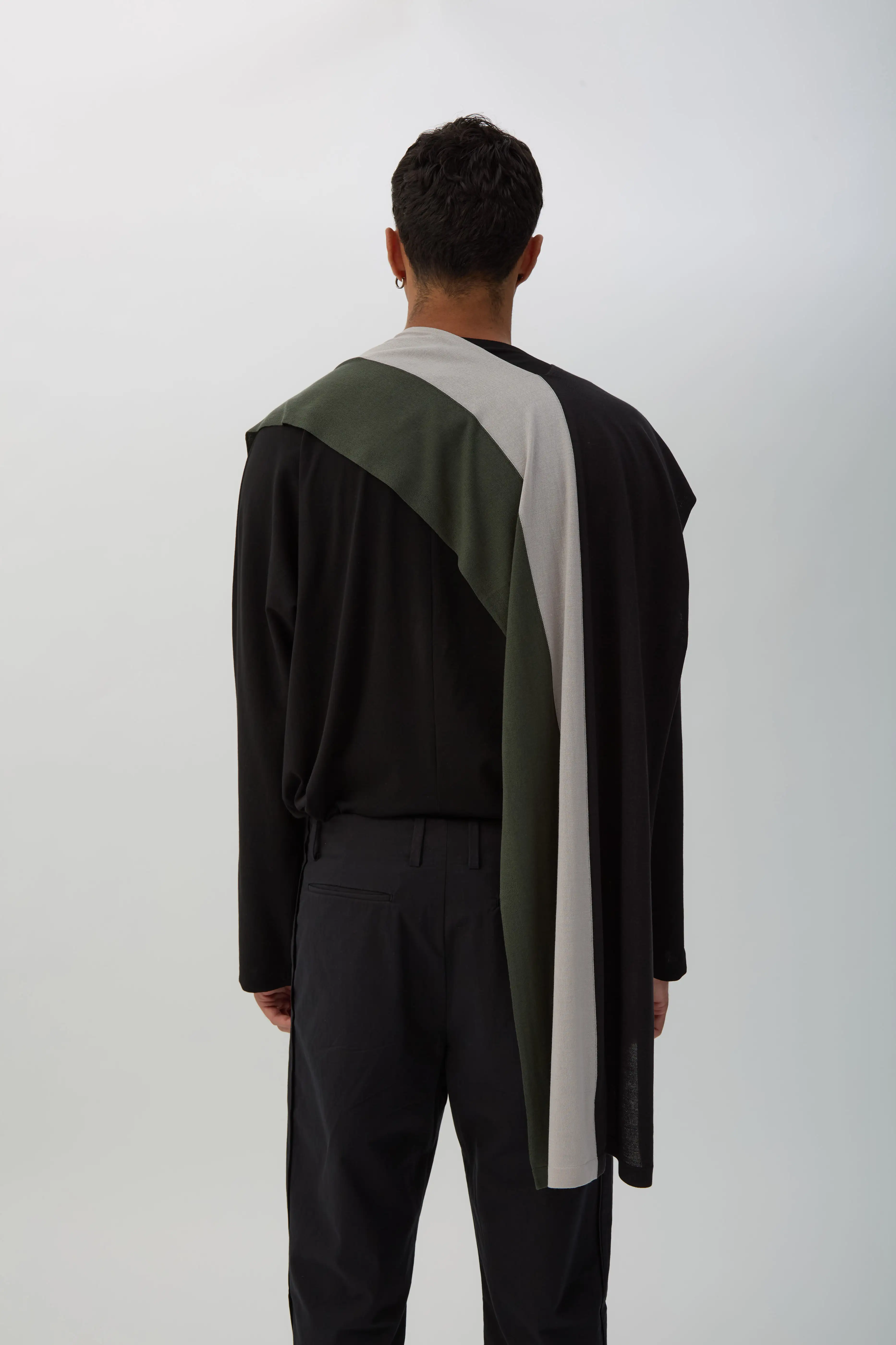 Black Sigo Knit Scarf