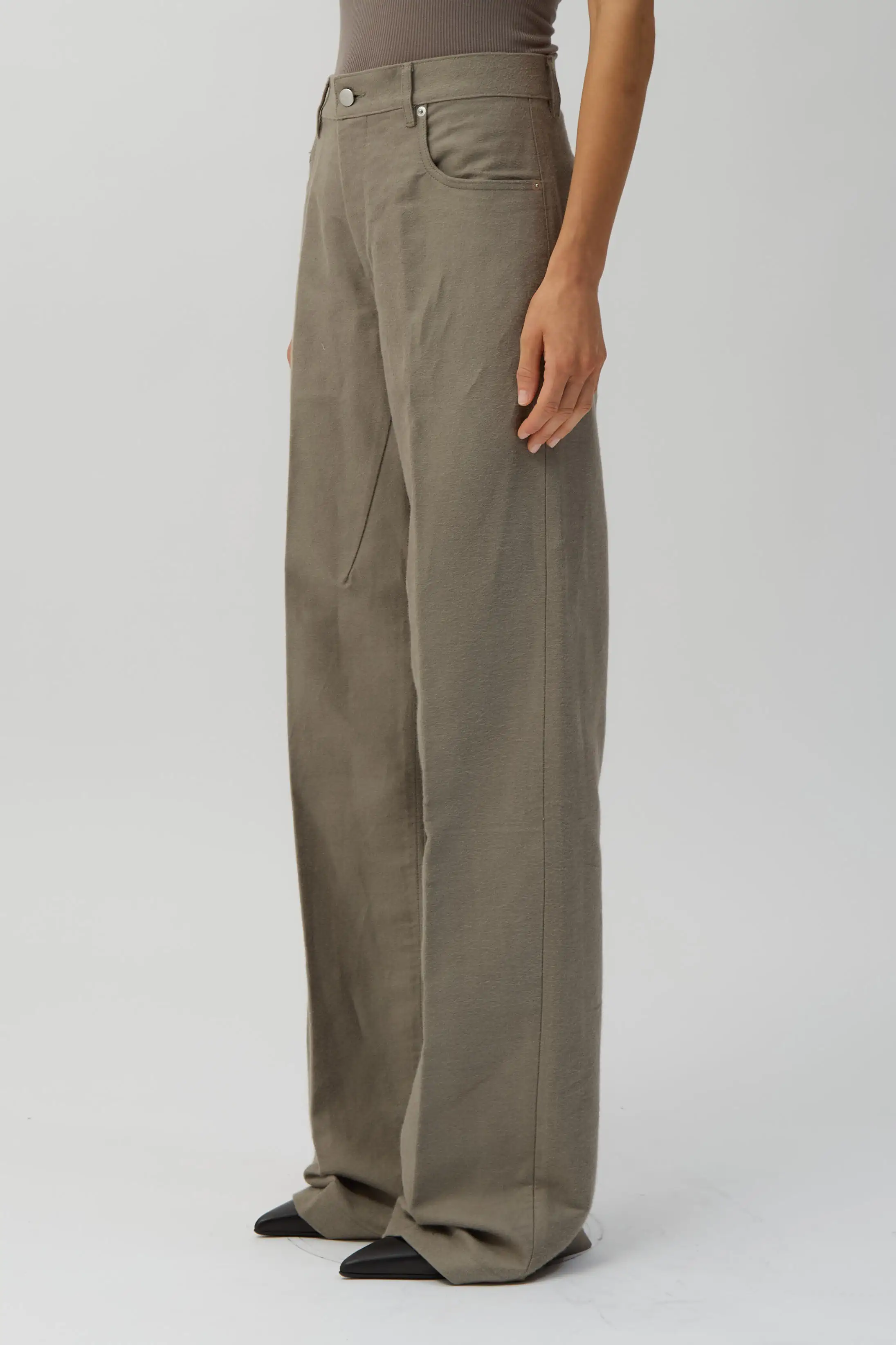 Dark Pearl Geth Jeans