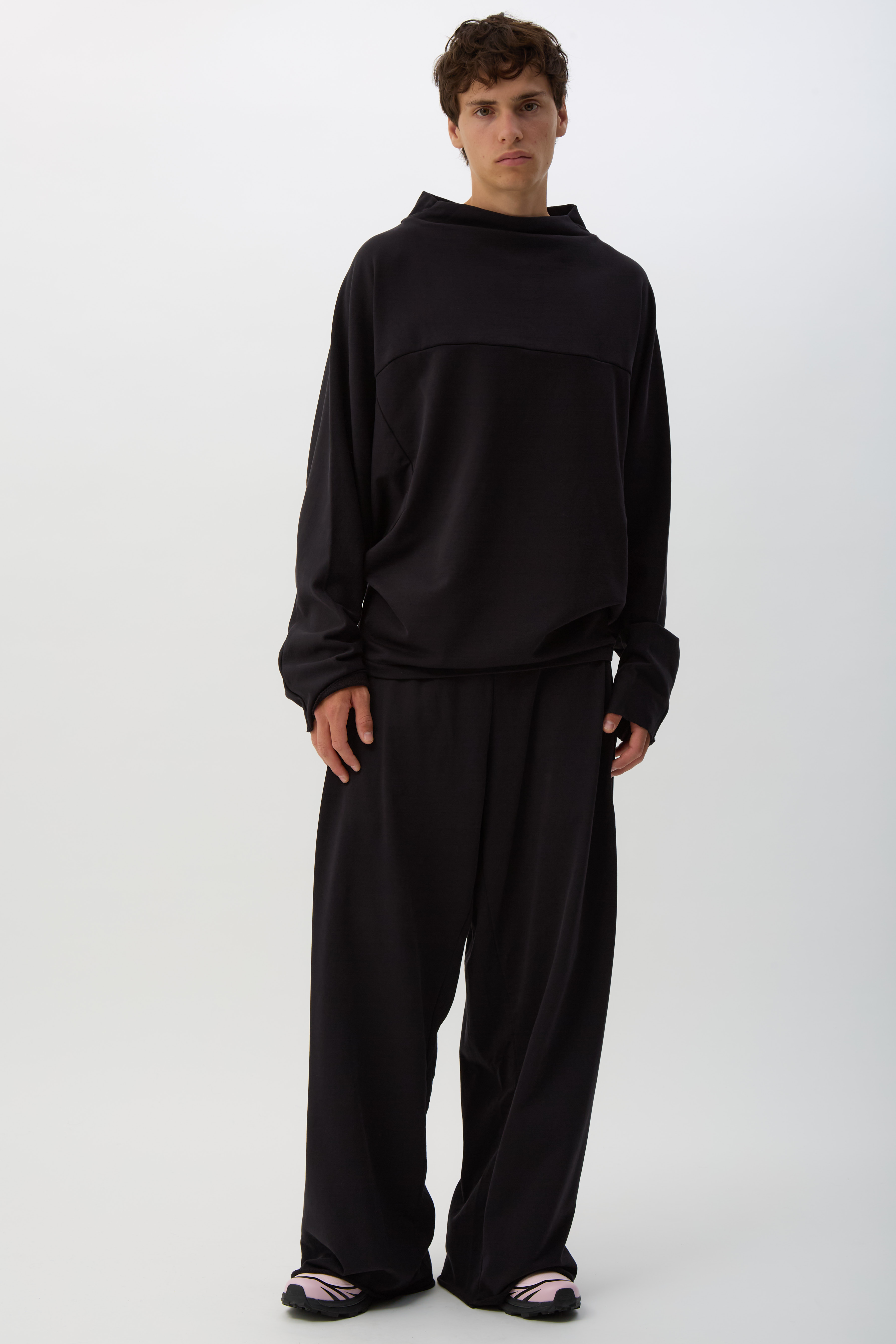 Charcoal Veleka Pullover