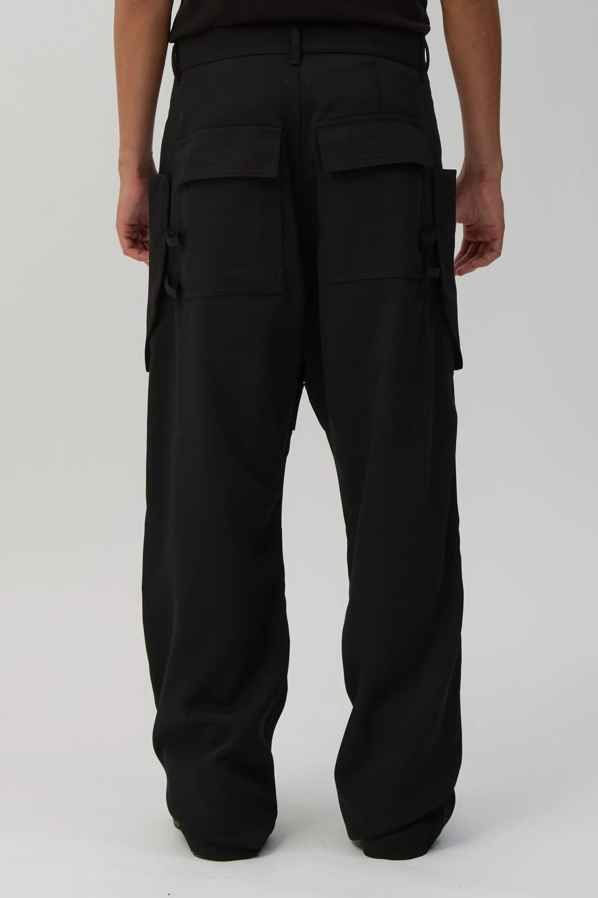Black Stefan Cargo