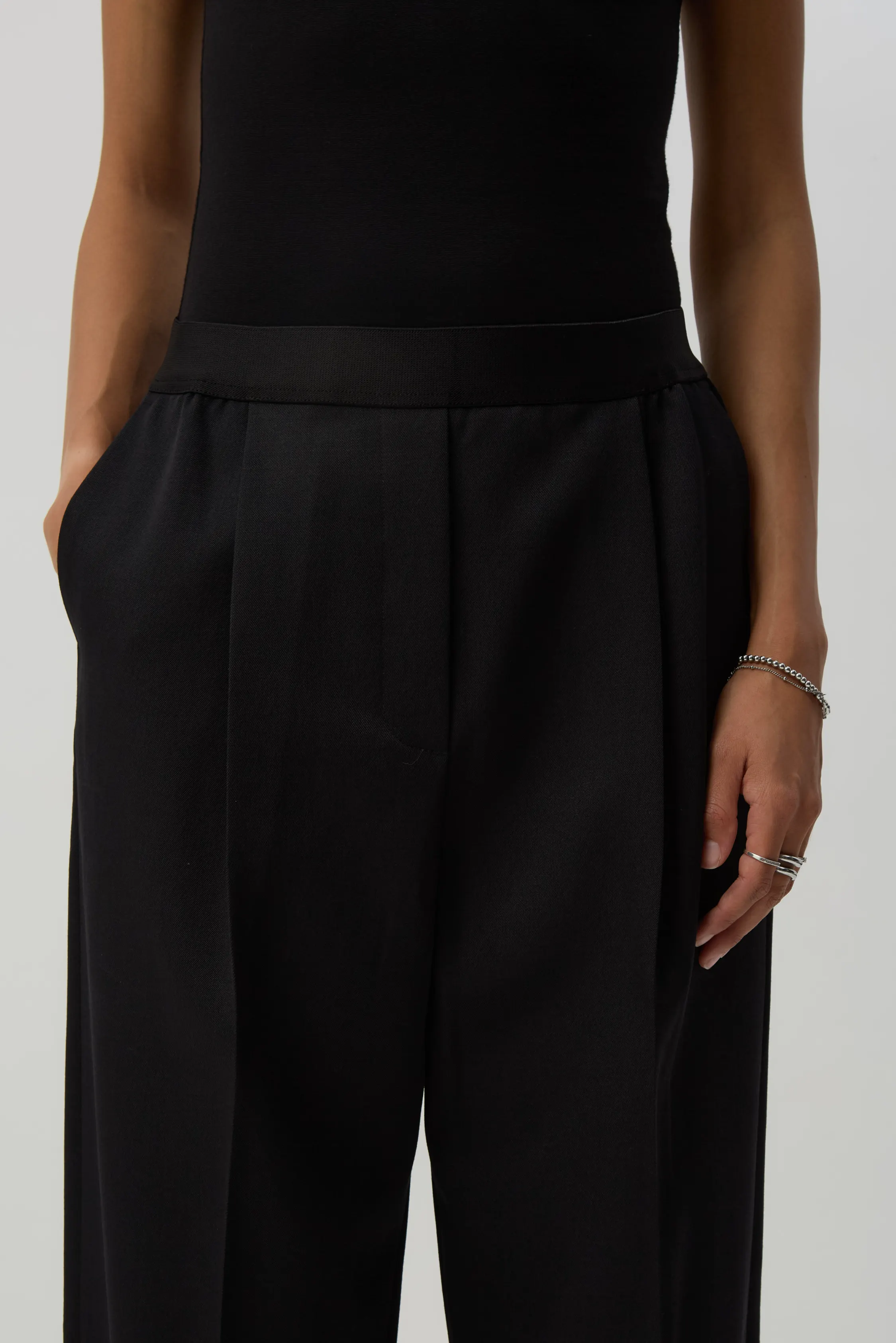 Coarse Black Norm Trouser