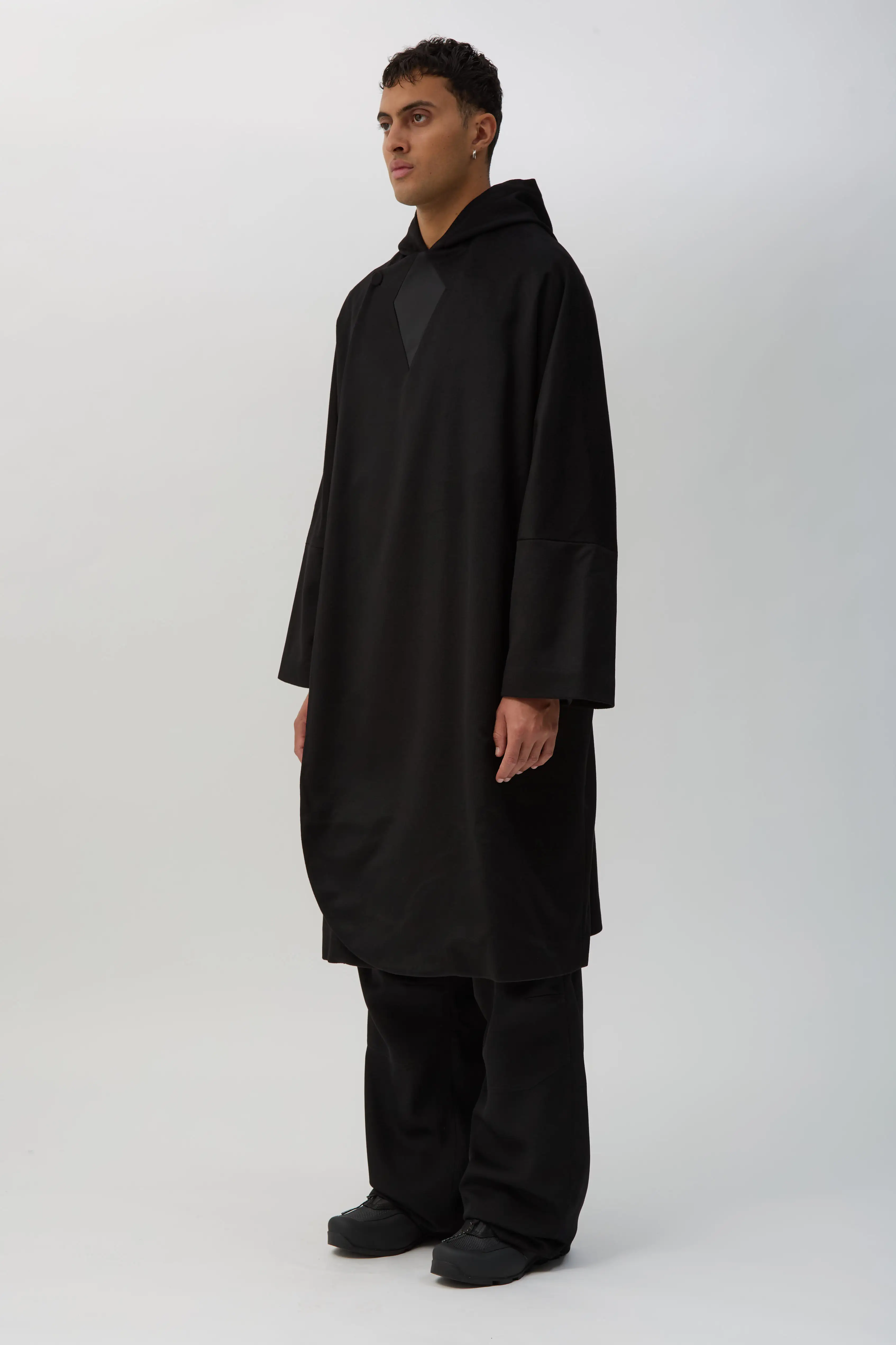 Obsidian Black Munno Hooded Coat