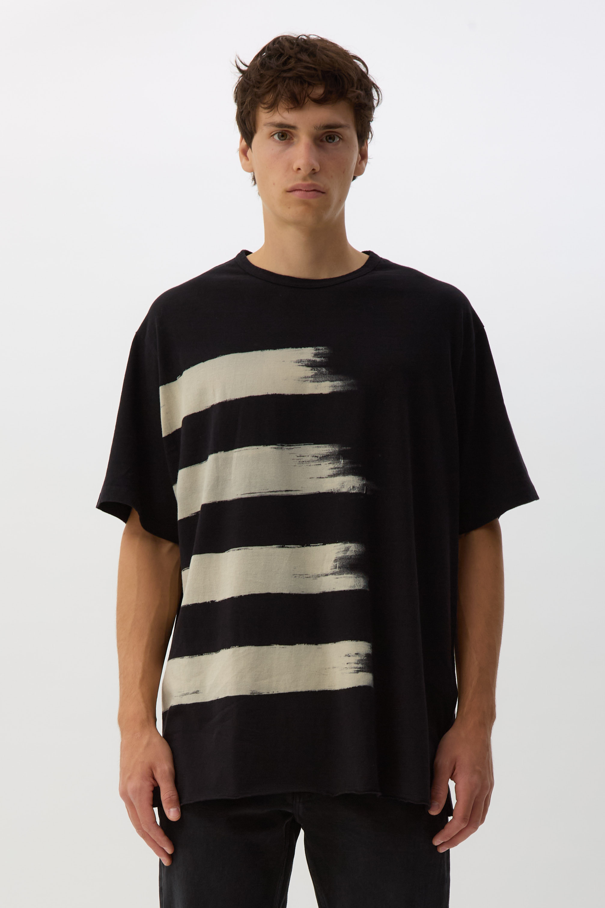 Black Round Neck Short-Sleeve T