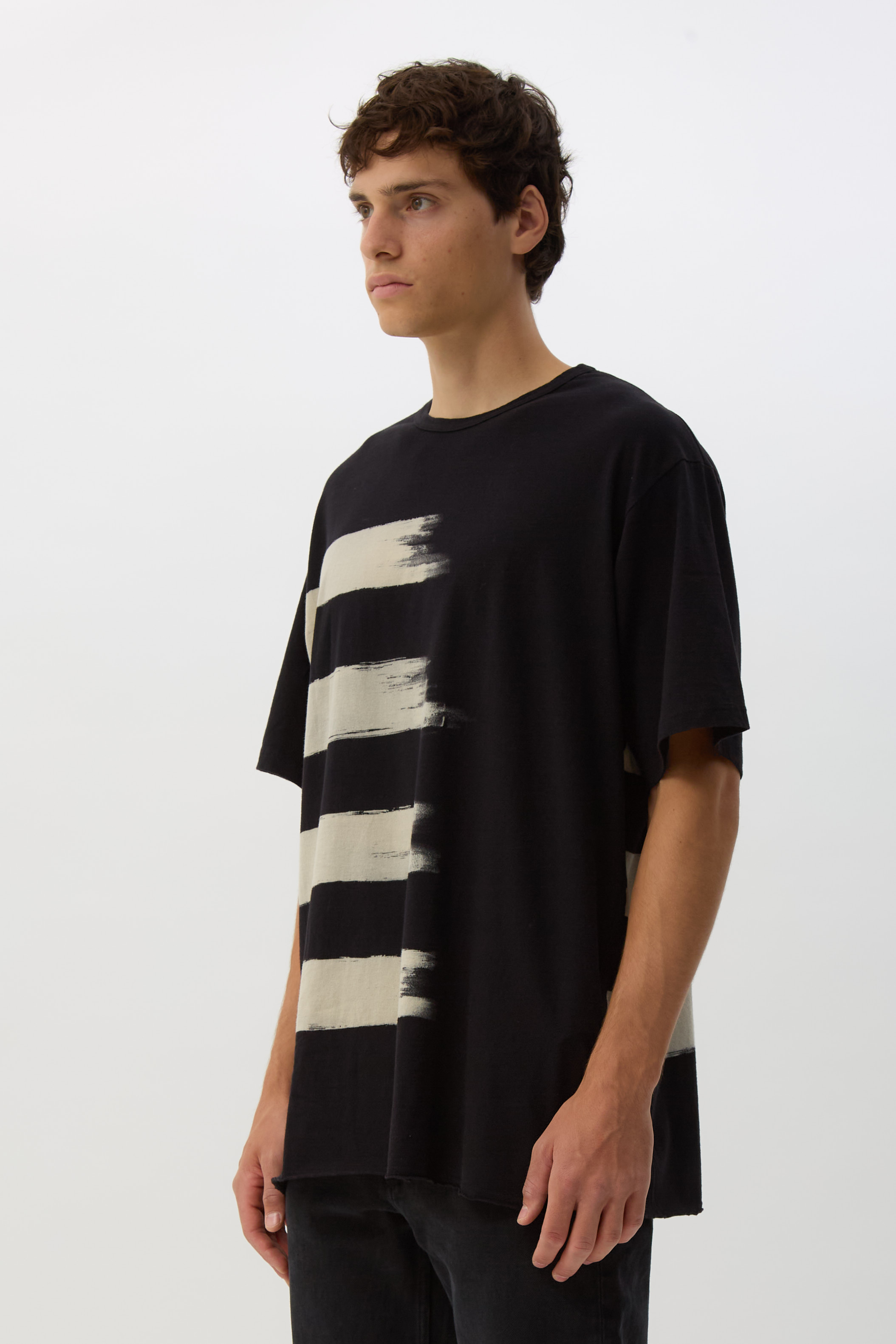 Black Round Neck Short-Sleeve T